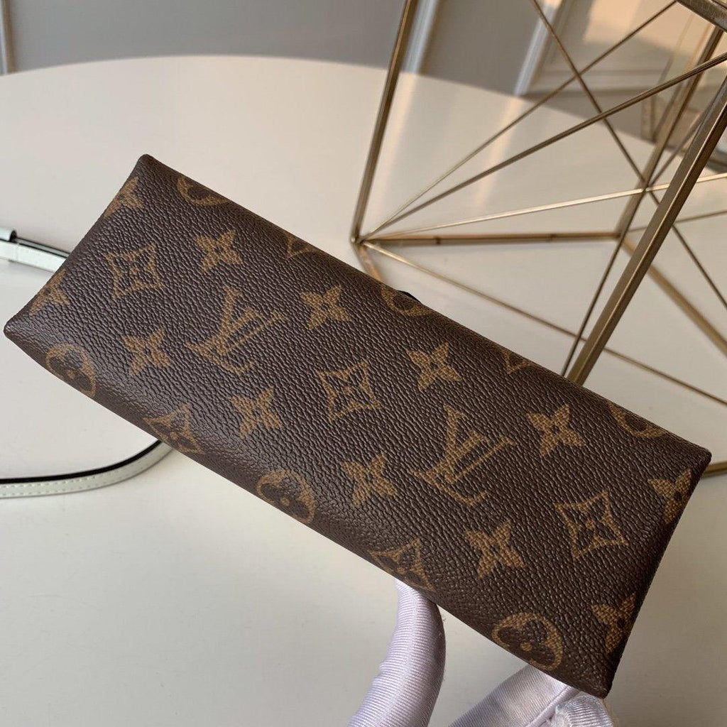 Louis Vuitton Locky BB Bag — view 4