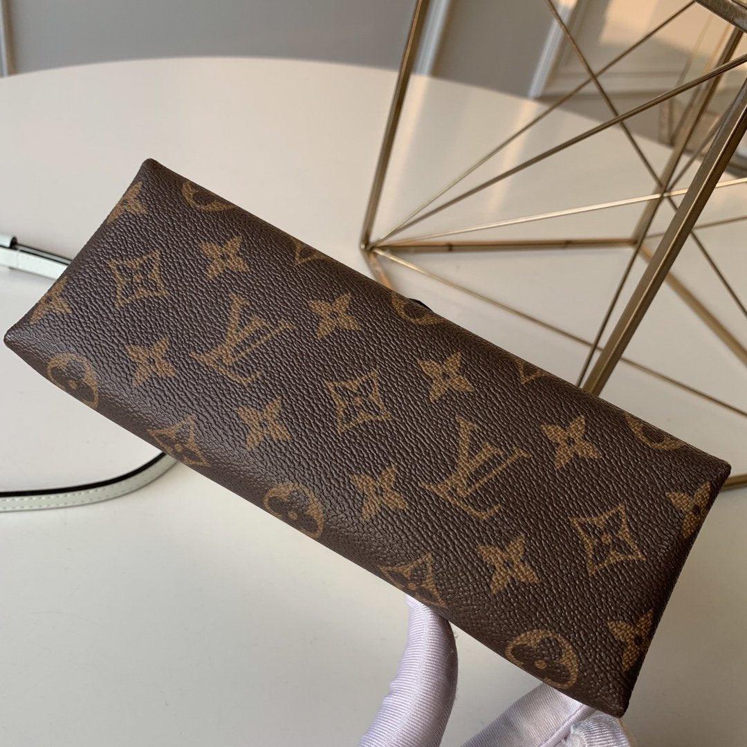 Louis Vuitton Locky BB Bag — view 4