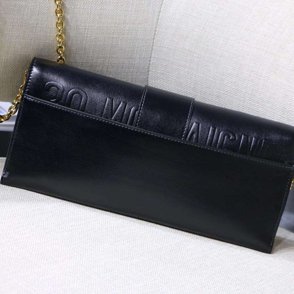 Dior 30 Montaigne Pouch — view 3