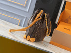 Louis Vuitton LV Classic No ̈¦ Handbag Tote Bag - Brown — view 2