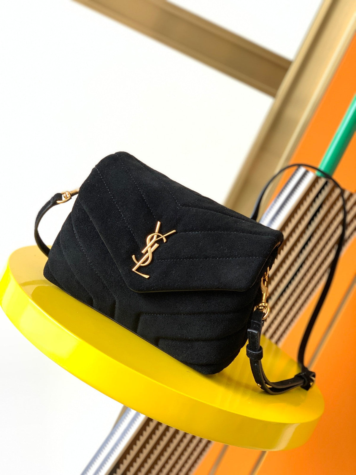 YSL Loulou 20 Black Velvet Shoulder Bag — view 7