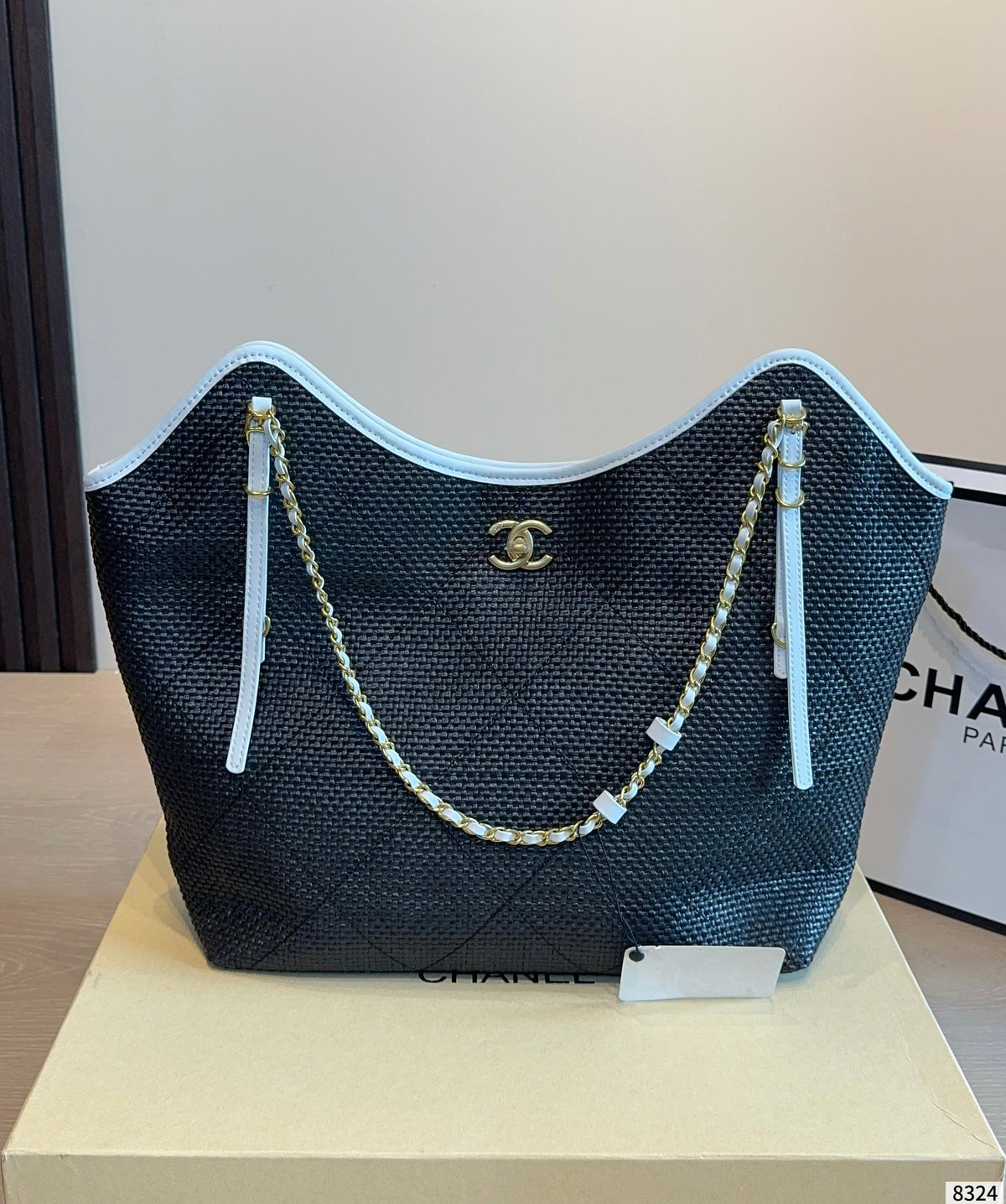 Serenityll 2001110 Chanel Bag — view 1