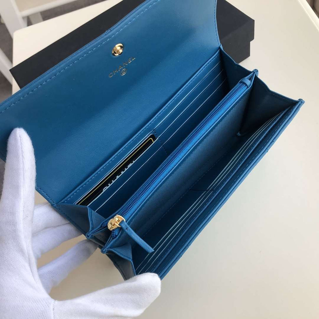 Chanel 19 Quilted Flap Wallet — view 6