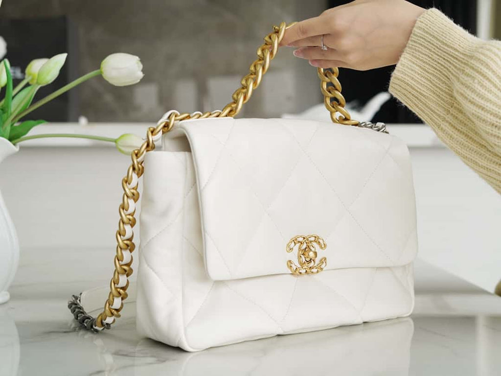 Chanel 19 Large Handbag Lambskin Gold AS1161 White — view 5