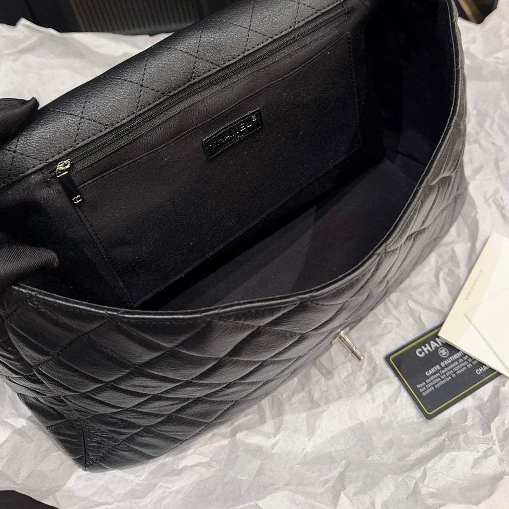 Serenityll 2001115 Chanel Bag — view 3
