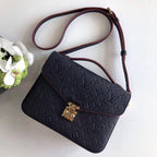 Louis Vuitton Pochette Metis — view 2