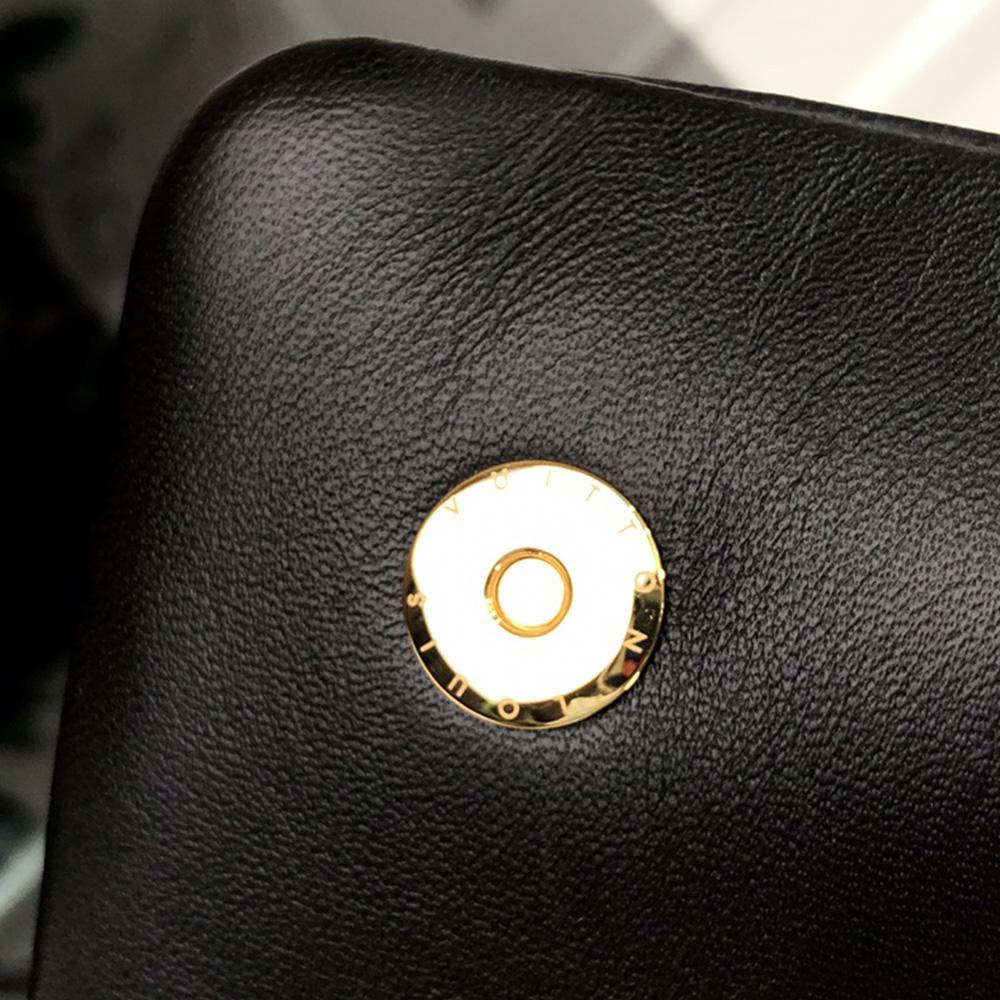 Louis Vuitton Pochette Coussin — view 8