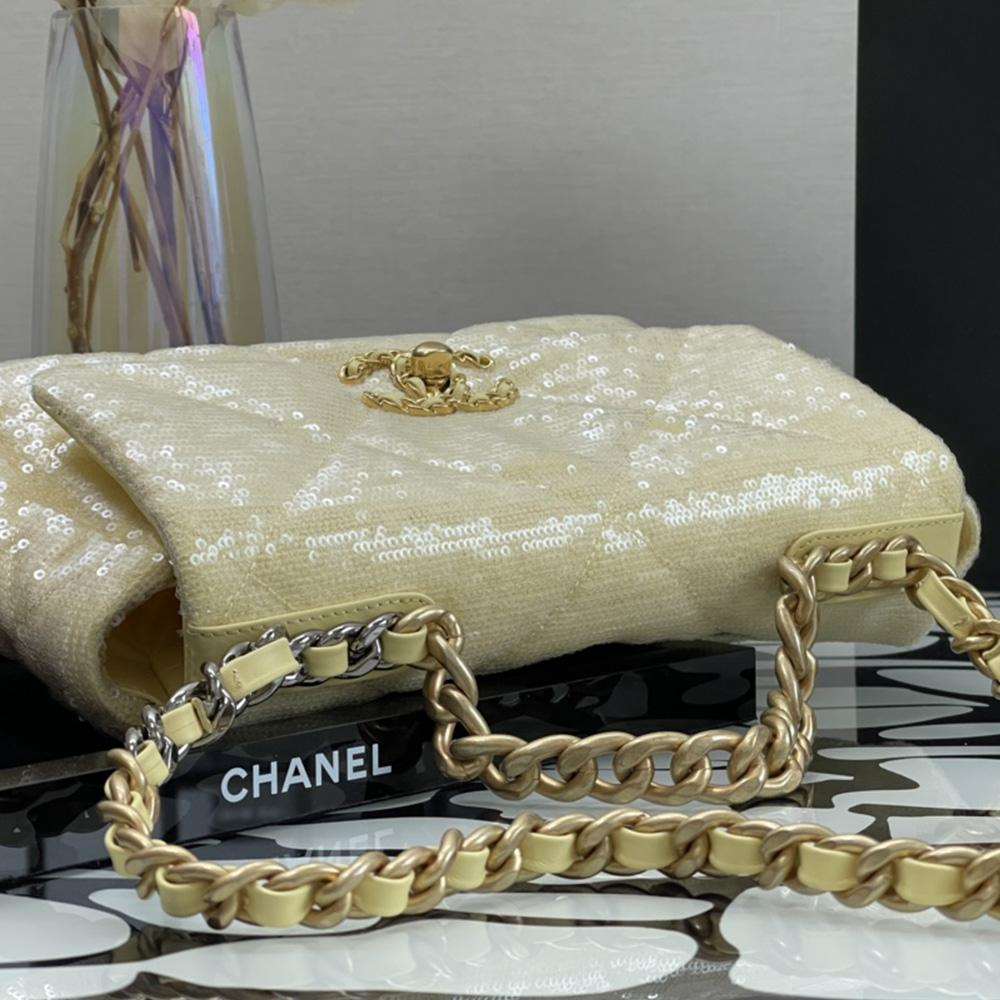 Chanel 19 Sequin Flap Bag — view 4
