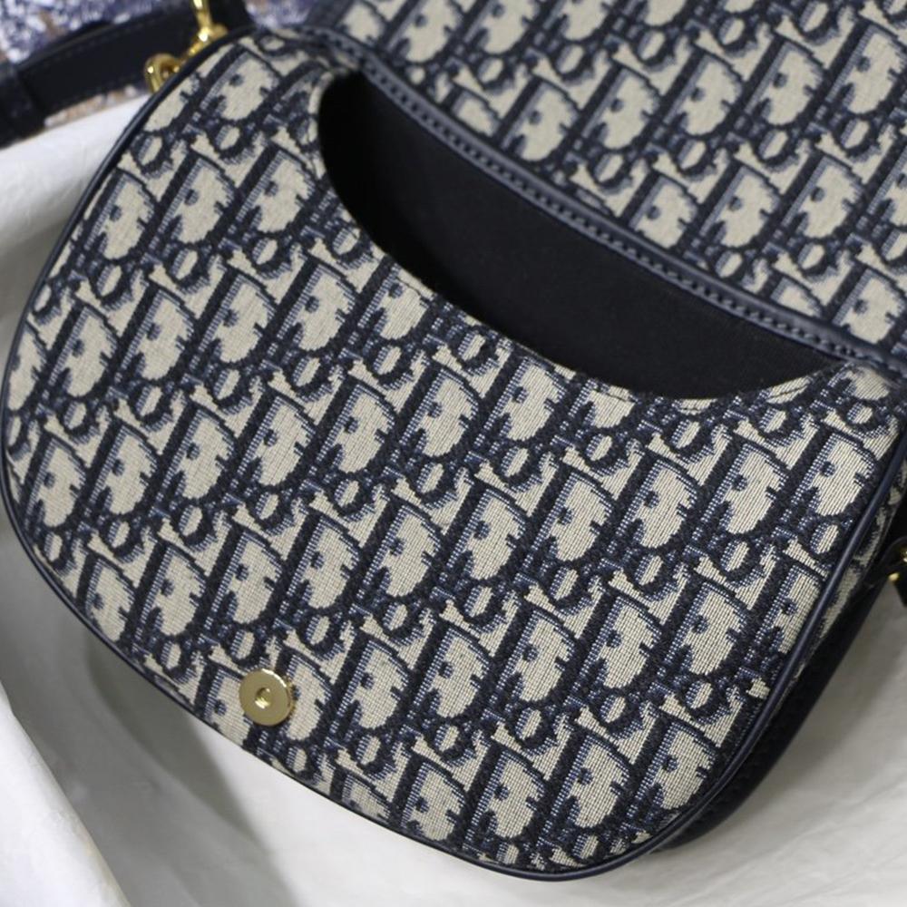 Medium Dior Bobby Bag — view 6