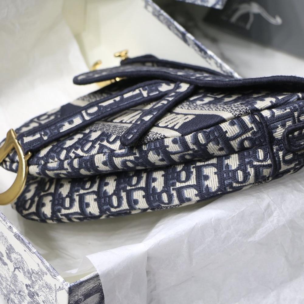 Dior Saddle Bag — view 5