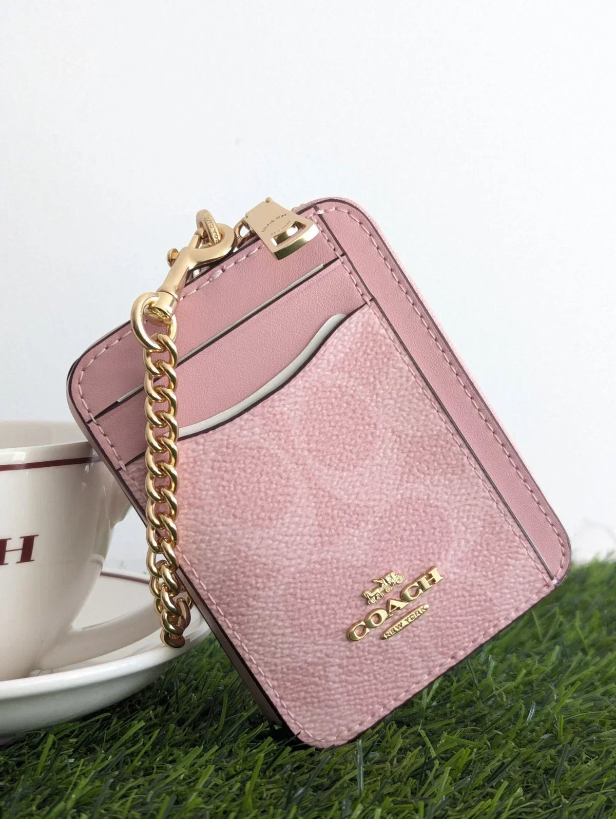 Coach Card Holder Powder Pink — view 1