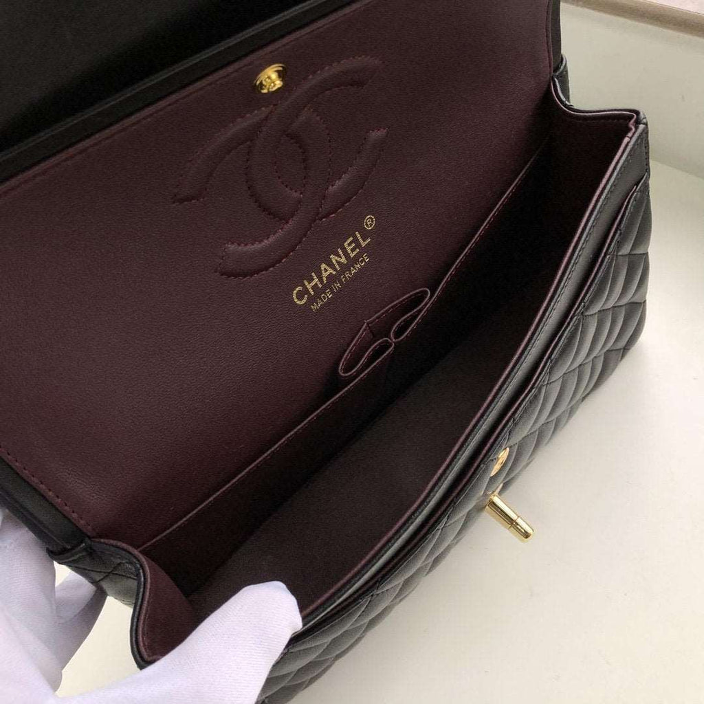 Chanel Classic Flap Bag Black — view 6