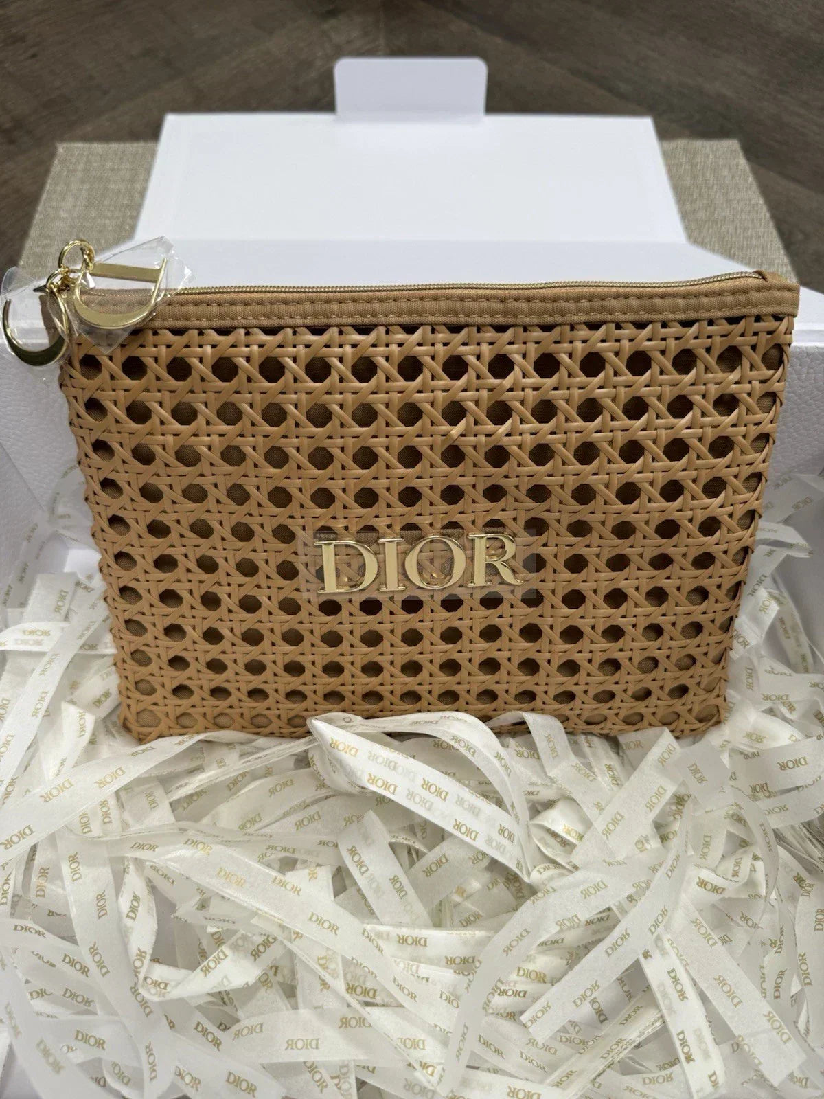 Dior Raffia Solar Pouch Limited Edition — view 1