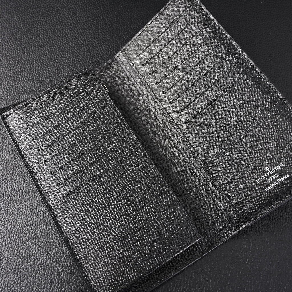 Louis Vuitton Brazza Wallet – Damier Graphite Canvas Long Bifold (N62665) - Black & Grey Damier Graphite — view 1