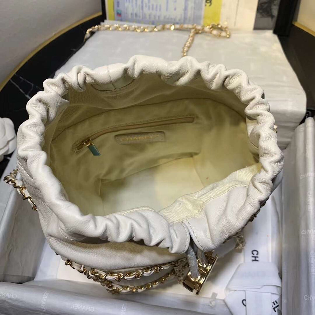 Chanel Drawstring Bag Beige — view 7