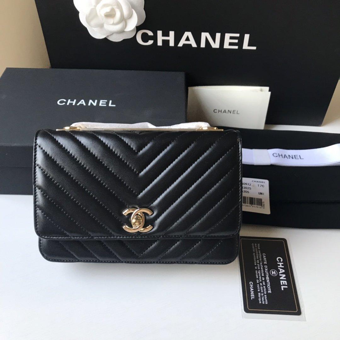 Chanel Wallet — view 2