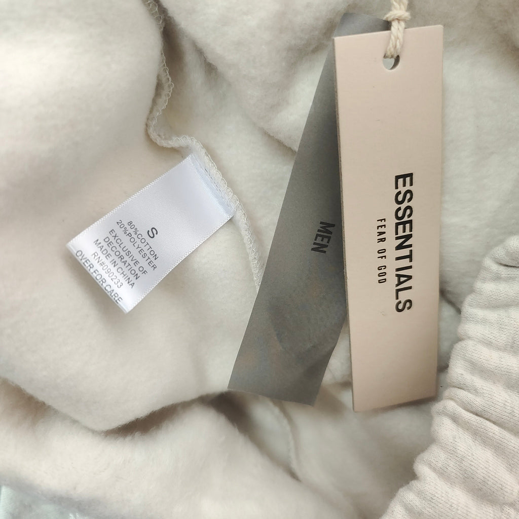 Fear of God ESSENTIALS Relaxed Sweat Shorts — view 31
