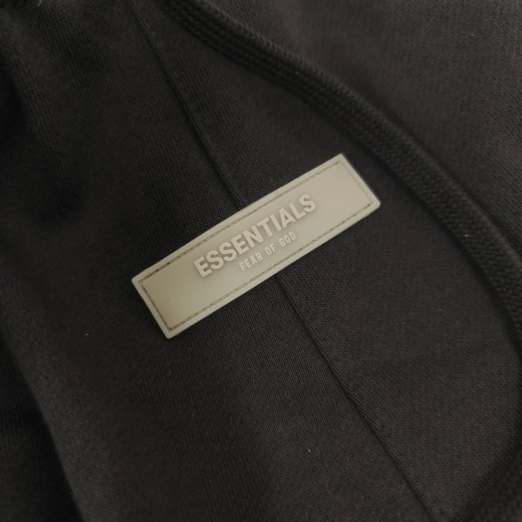 Fear of God ESSENTIALS Relaxed Sweat Shorts — view 11