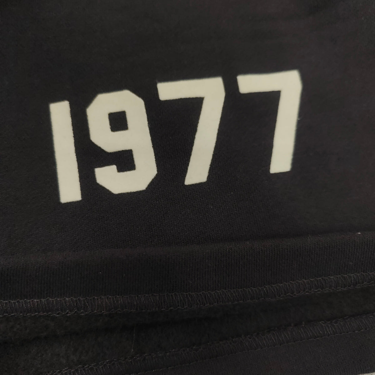 Fear of God ESSENTIALS Relaxed Sweat Shorts — view 12