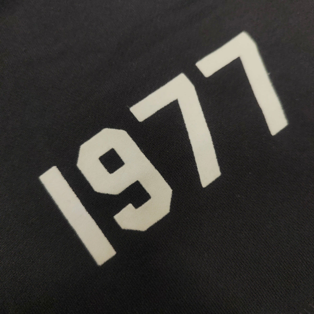 Fear of God ESSENTIALS Relaxed Sweat Shorts — view 14