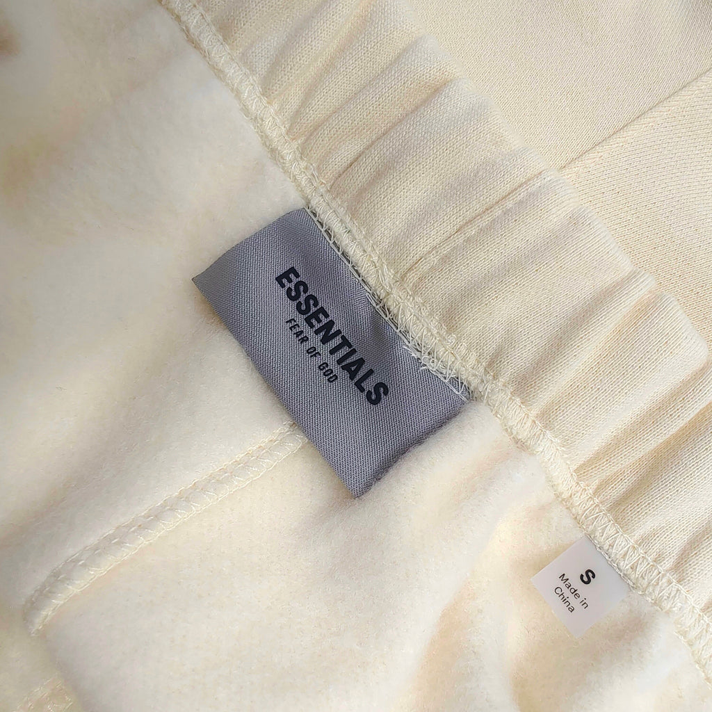Fear of God ESSENTIALS Relaxed Sweat Shorts — view 16