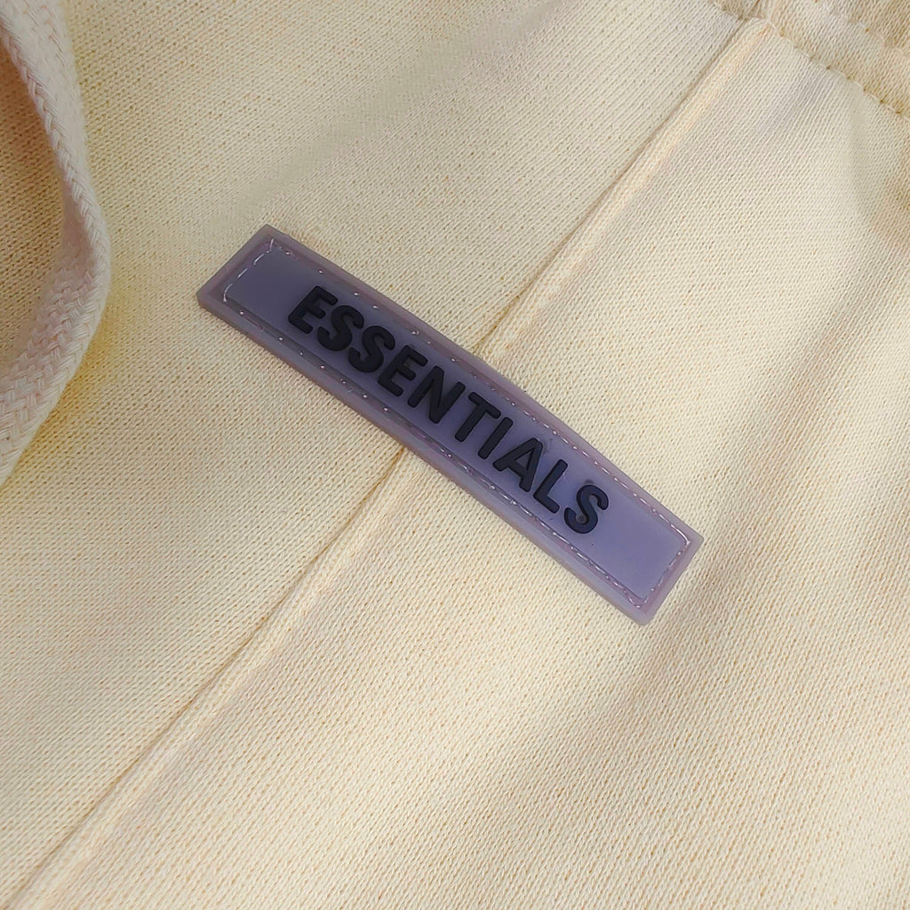 Fear of God ESSENTIALS Relaxed Sweat Shorts — view 17