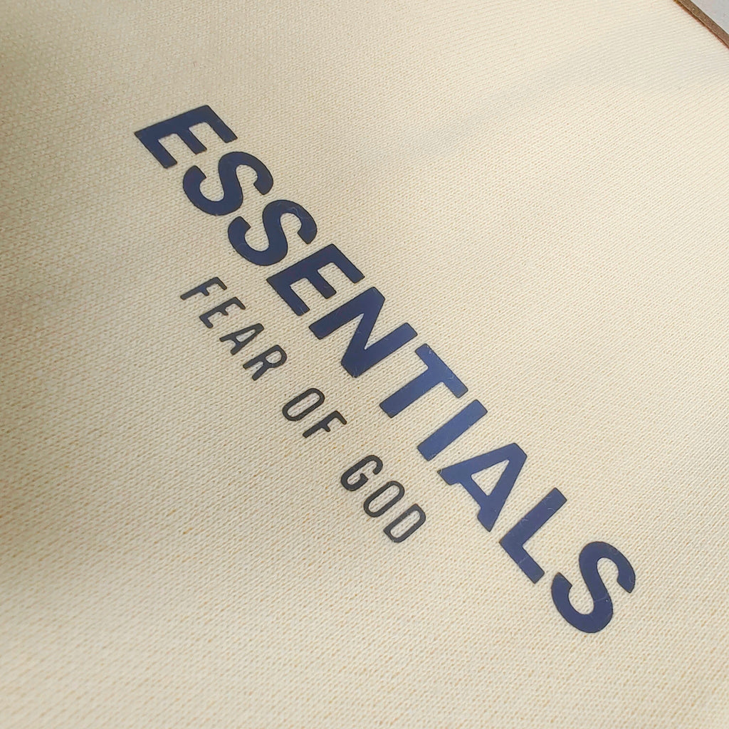 Fear of God ESSENTIALS Relaxed Sweat Shorts — view 18