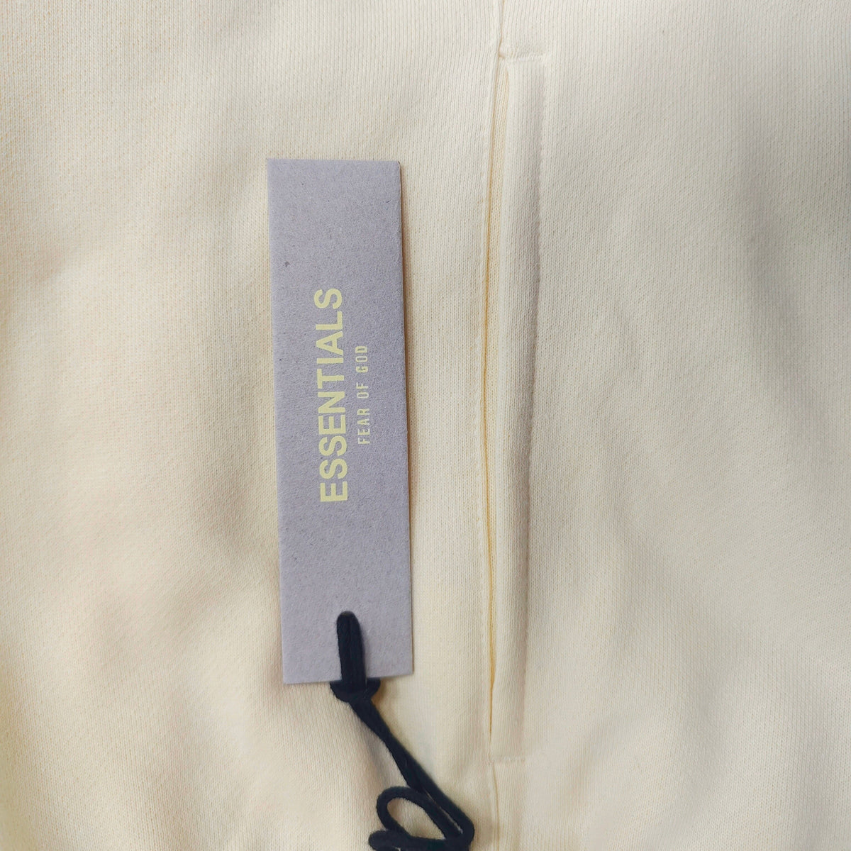 Fear of God ESSENTIALS Relaxed Sweat Shorts — view 19