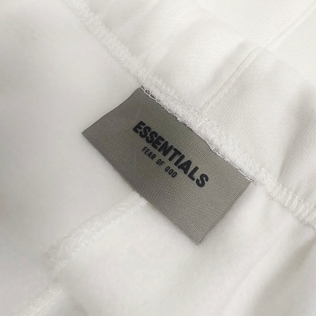 Fear of God ESSENTIALS Relaxed Sweat Shorts — view 23