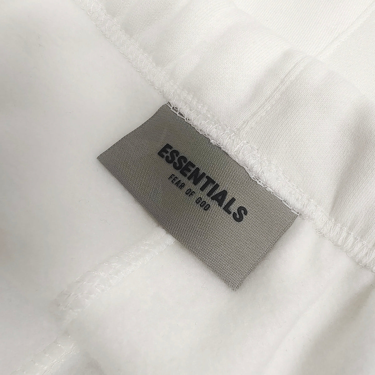 Fear of God ESSENTIALS Relaxed Sweat Shorts — view 23