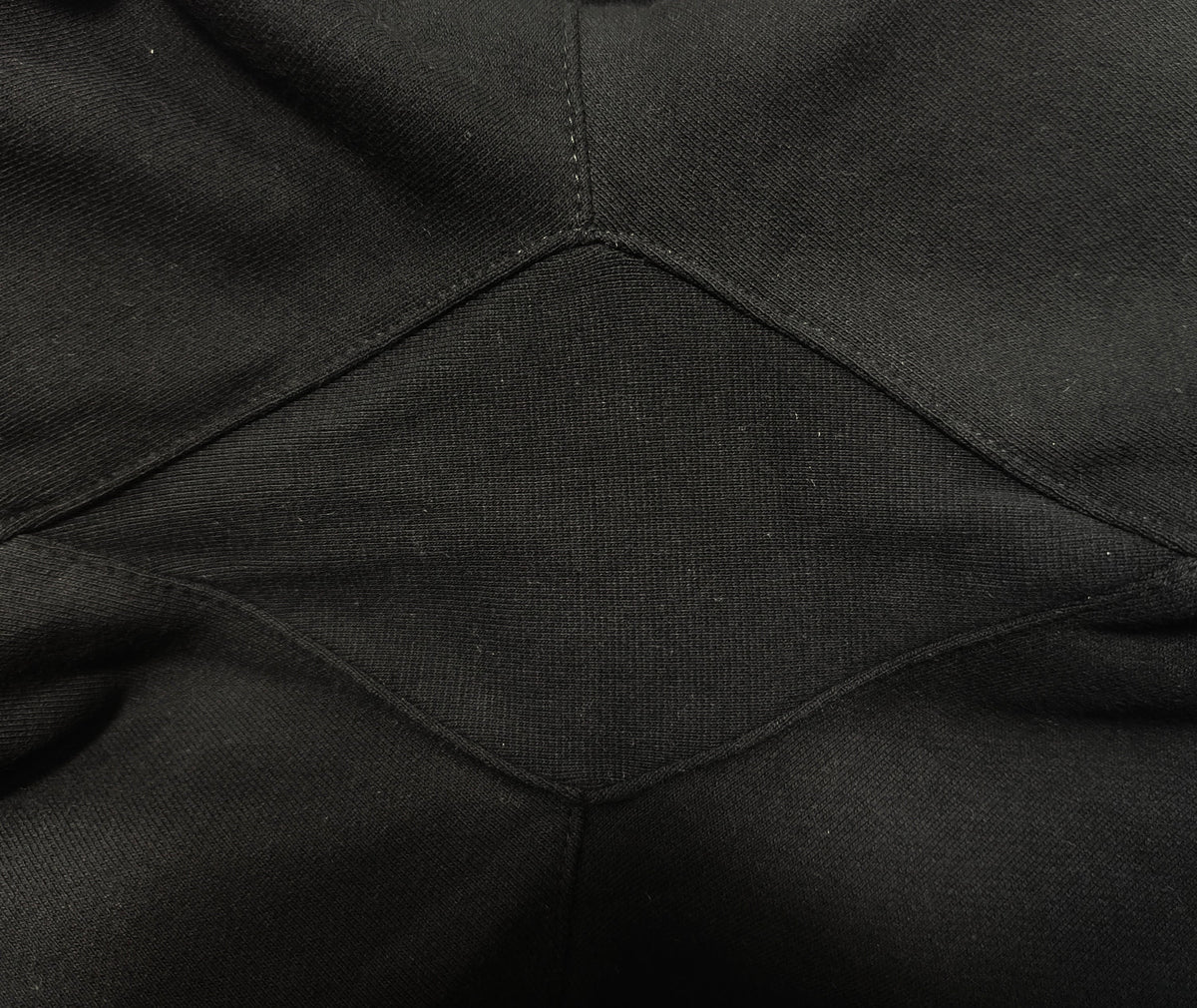 Fear of God ESSENTIALS Relaxed Sweat Shorts — view 35