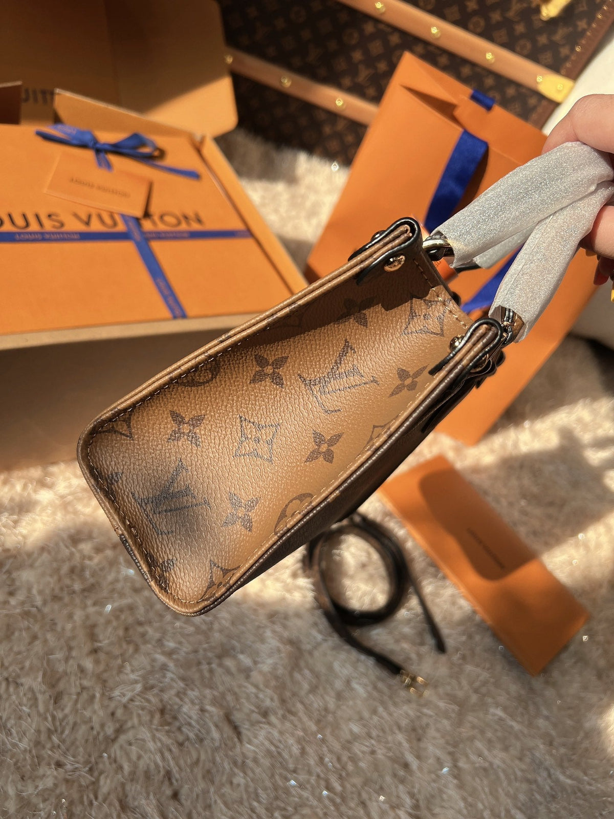 LV OnTheGo PM Monogram Reverse Canvas Tote Handle Bag with Leather Trim and Shoulder Strap — view 4