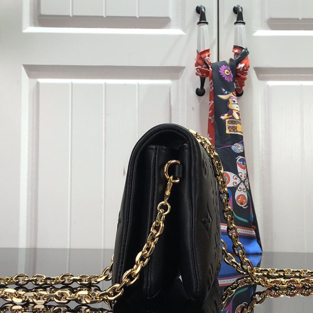 Louis Vuitton Pochette Coussin — view 3