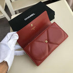 Chanel 19 Quilted Flap Wallet - Red — view 4