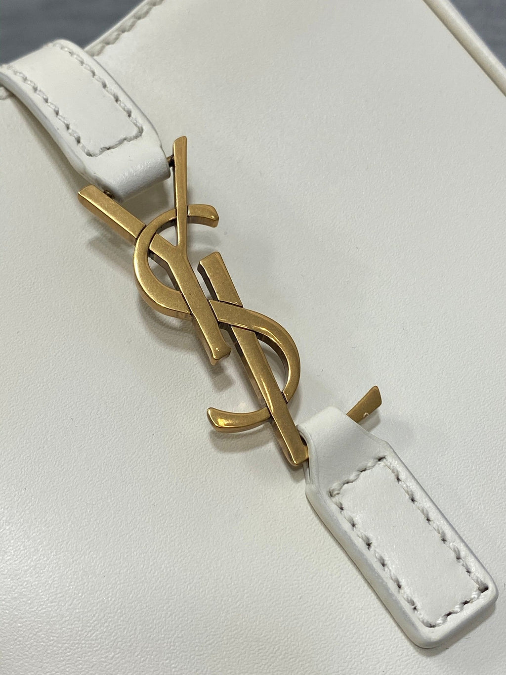 YSL Le 5 a 7 Mini White Bag — view 6