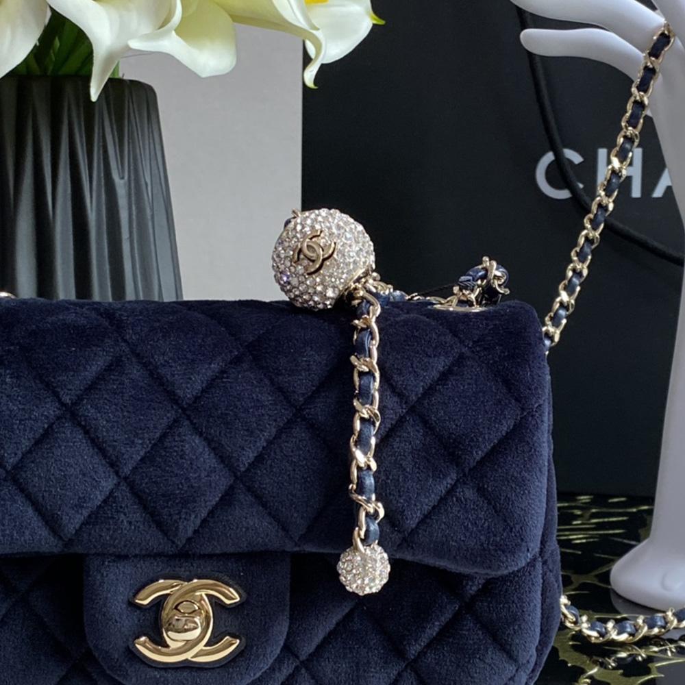 Chanel Square Mini Classic Flap Bag Velvet — view 6