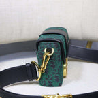 Dior 30 Montaigne Flap Bag — view 3