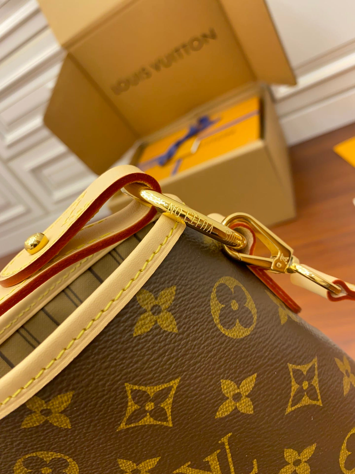 LV Graceful PM Monogram Canvas Tote Shoulder Bag with Leather Trim and Magnetic Closure - Khaki — view 3