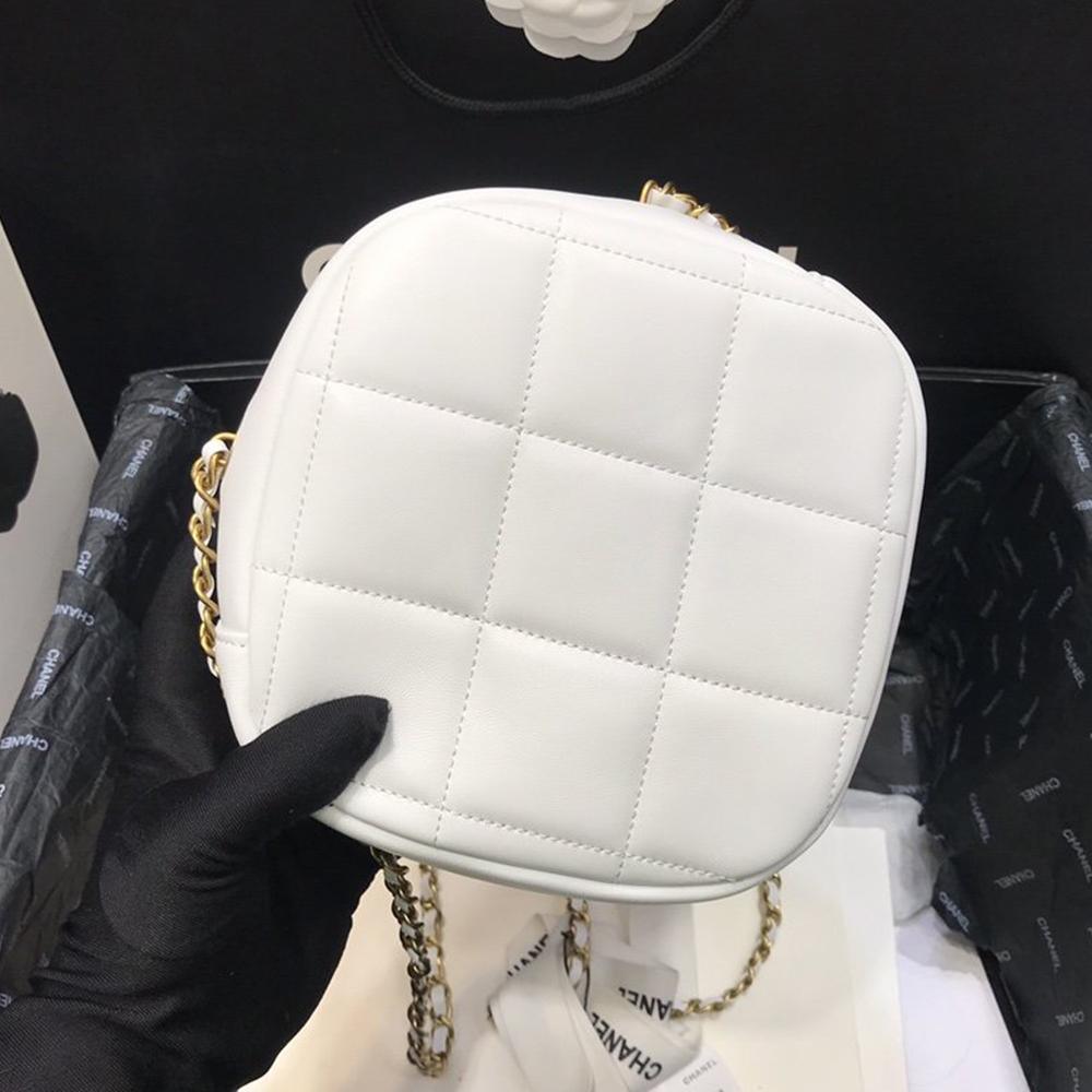 Chanel Runway White Lambskin Leather Diamond Cut Bag Gold Chain — view 3