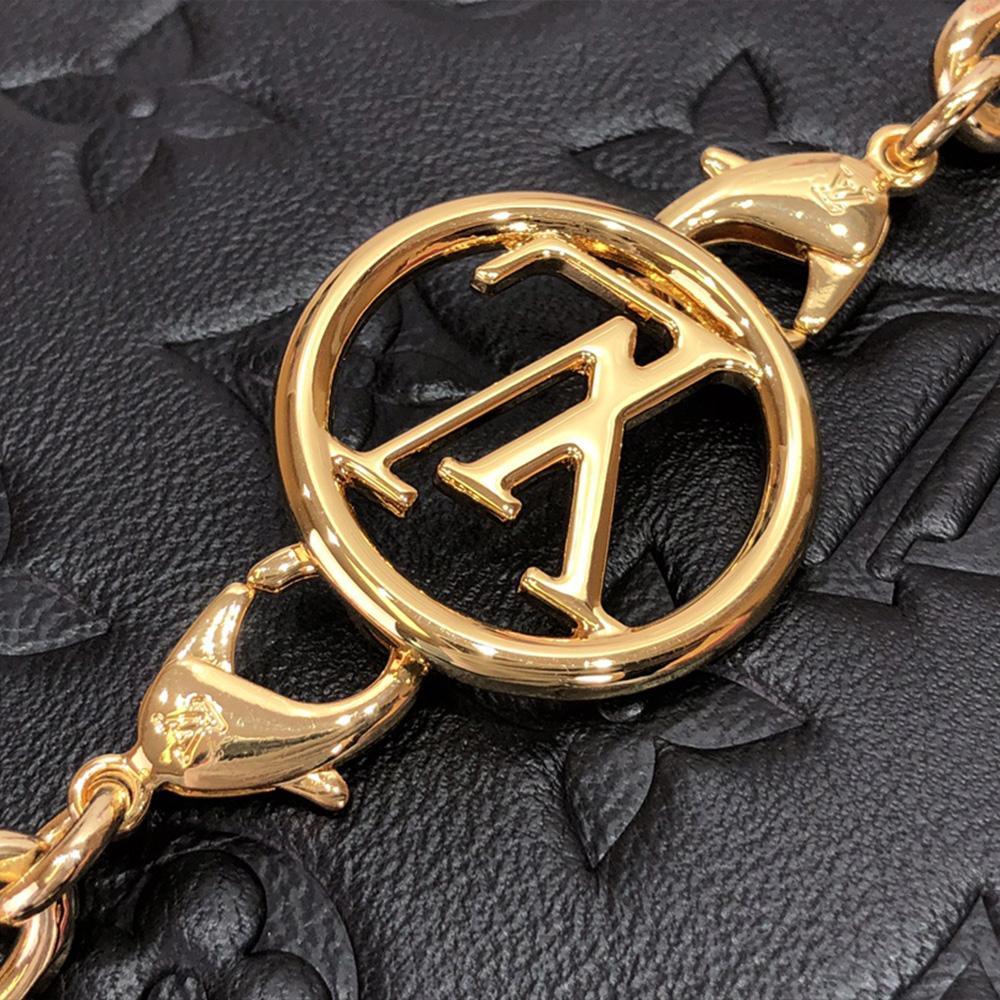 Louis Vuitton Pochette Coussin — view 7