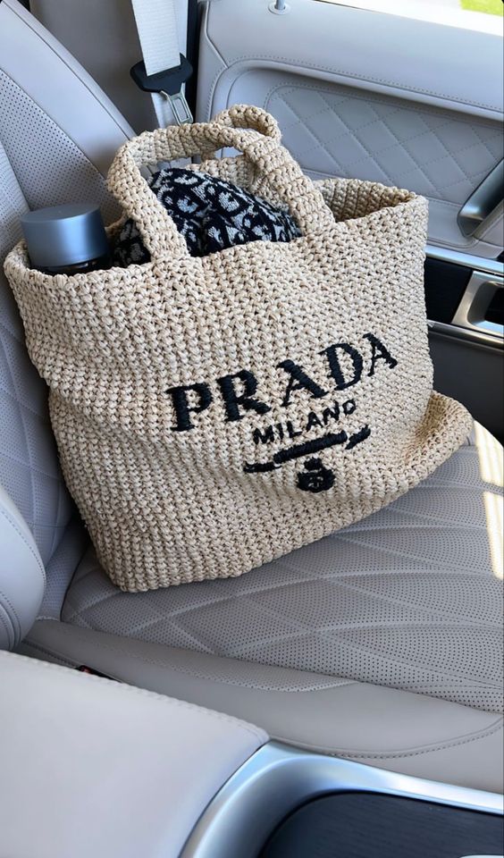 Prada Raffia Bag Handbag Beach Bag for Summer - Brown — view 3