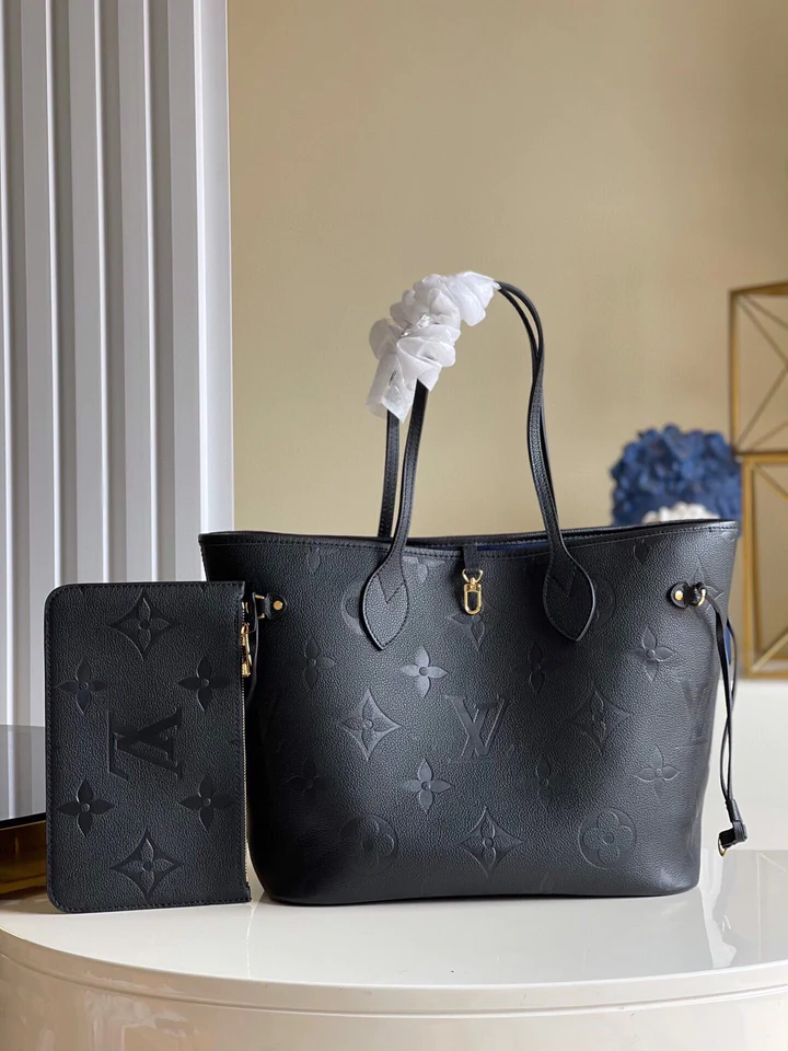 Louis Vuitton Neverfull MM Tote Bag - Black — view 9