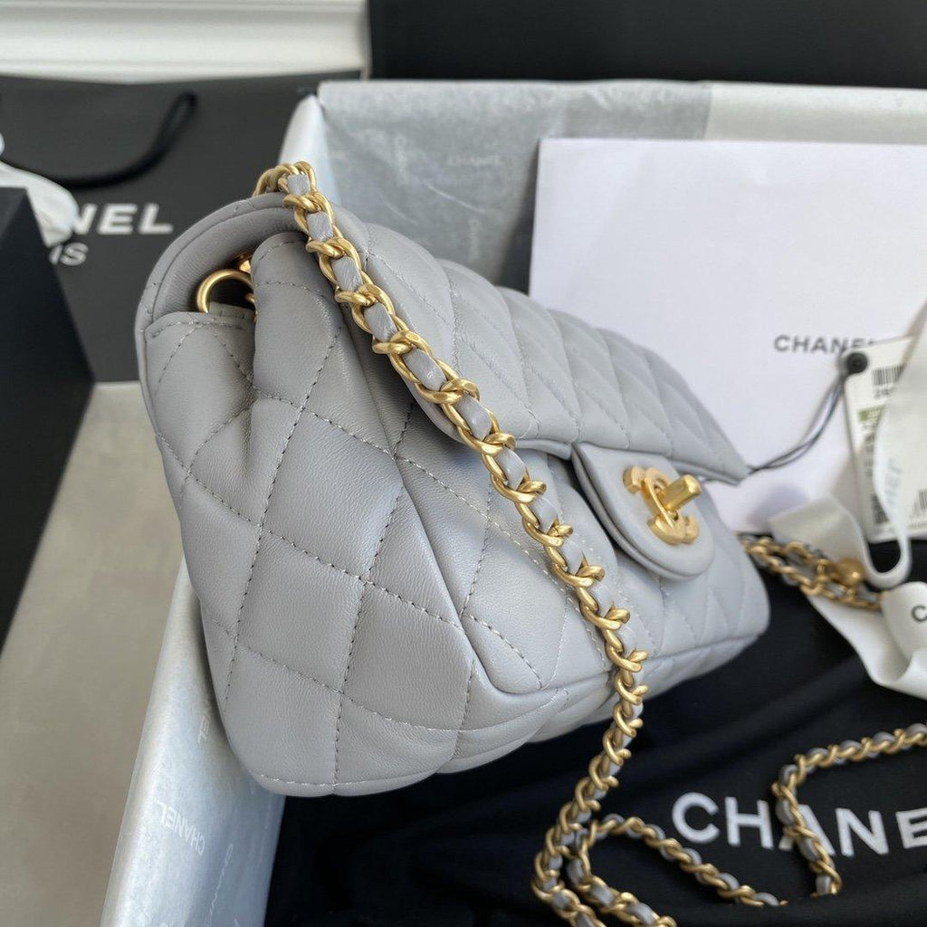 Chanel Pearl Crush Mini Flap Bag Gray — view 4