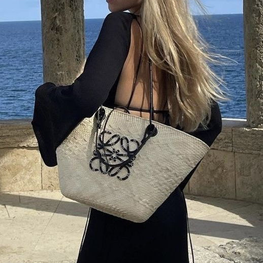 Loewe Sunday Neeti Black Raffia Bag — view 6