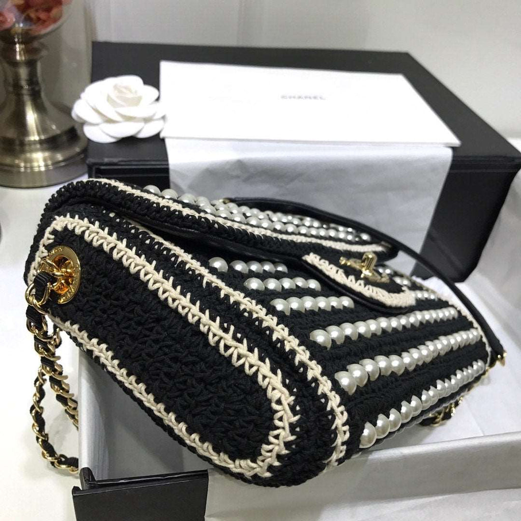 Chanel Vintage Classic Flap Bag — view 4