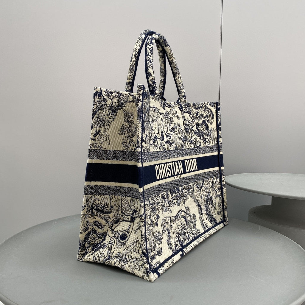 Dior Book Tote Large Blue Toile De Jouy Embroider — view 2