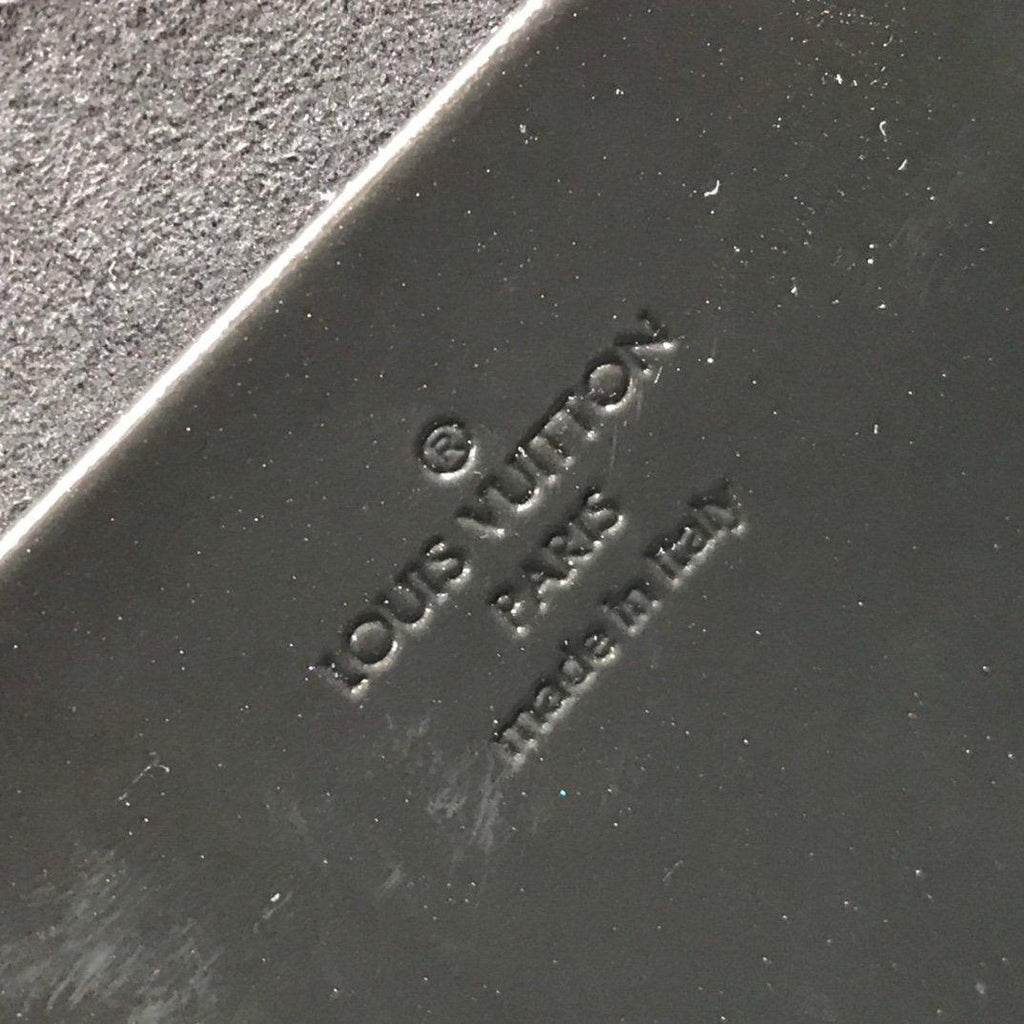 LV Wynwood Handbag — view 9