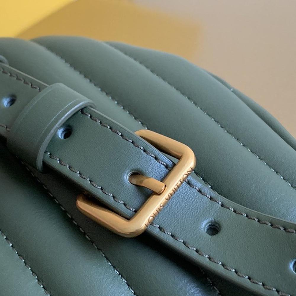 Louis Vuitton Wave Bumbag — view 7
