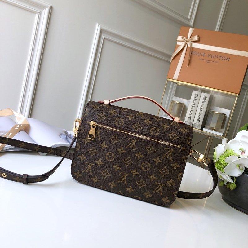 Louis Vuitton Pochette Métis — view 2