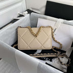 Chanel 19 Wallet On Chain WOC Beige — view 4